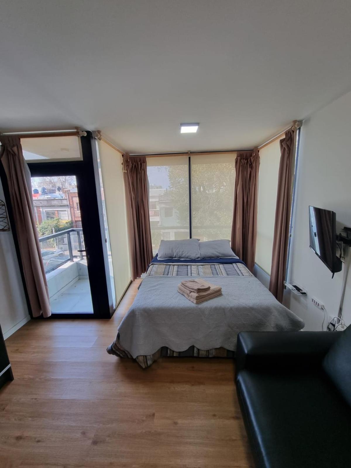 Moderno A 1 Cuadra De Shopping Y 4 Rambla * Montevideo