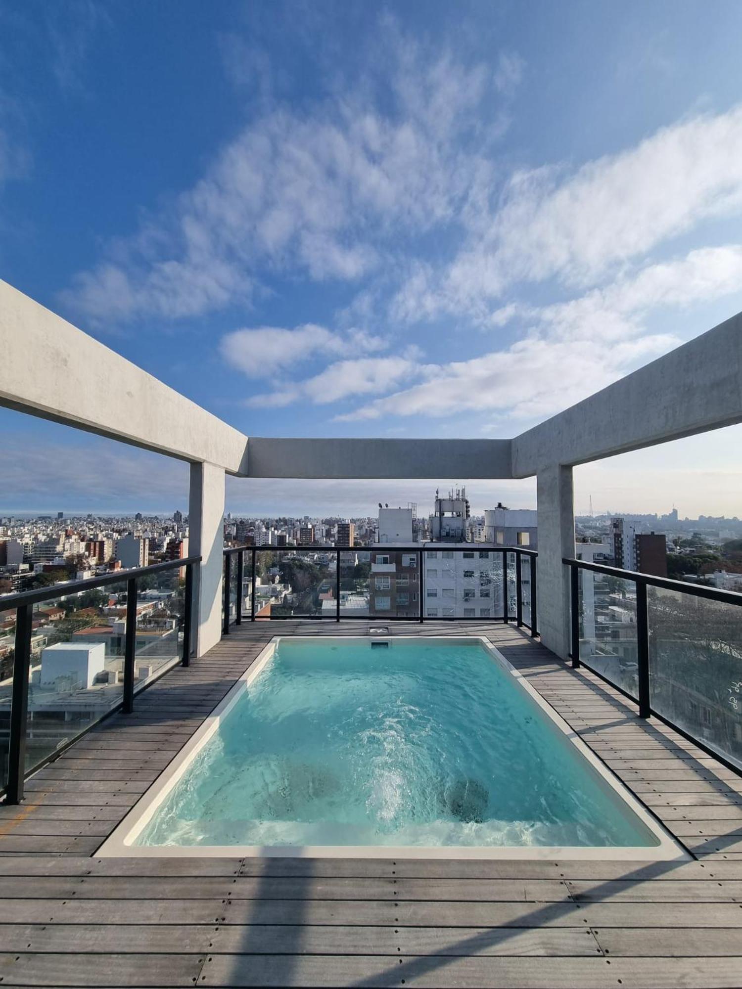 Apartamento Moderno A 1 Cuadra De Shopping Y 4 Rambla Montevideo
