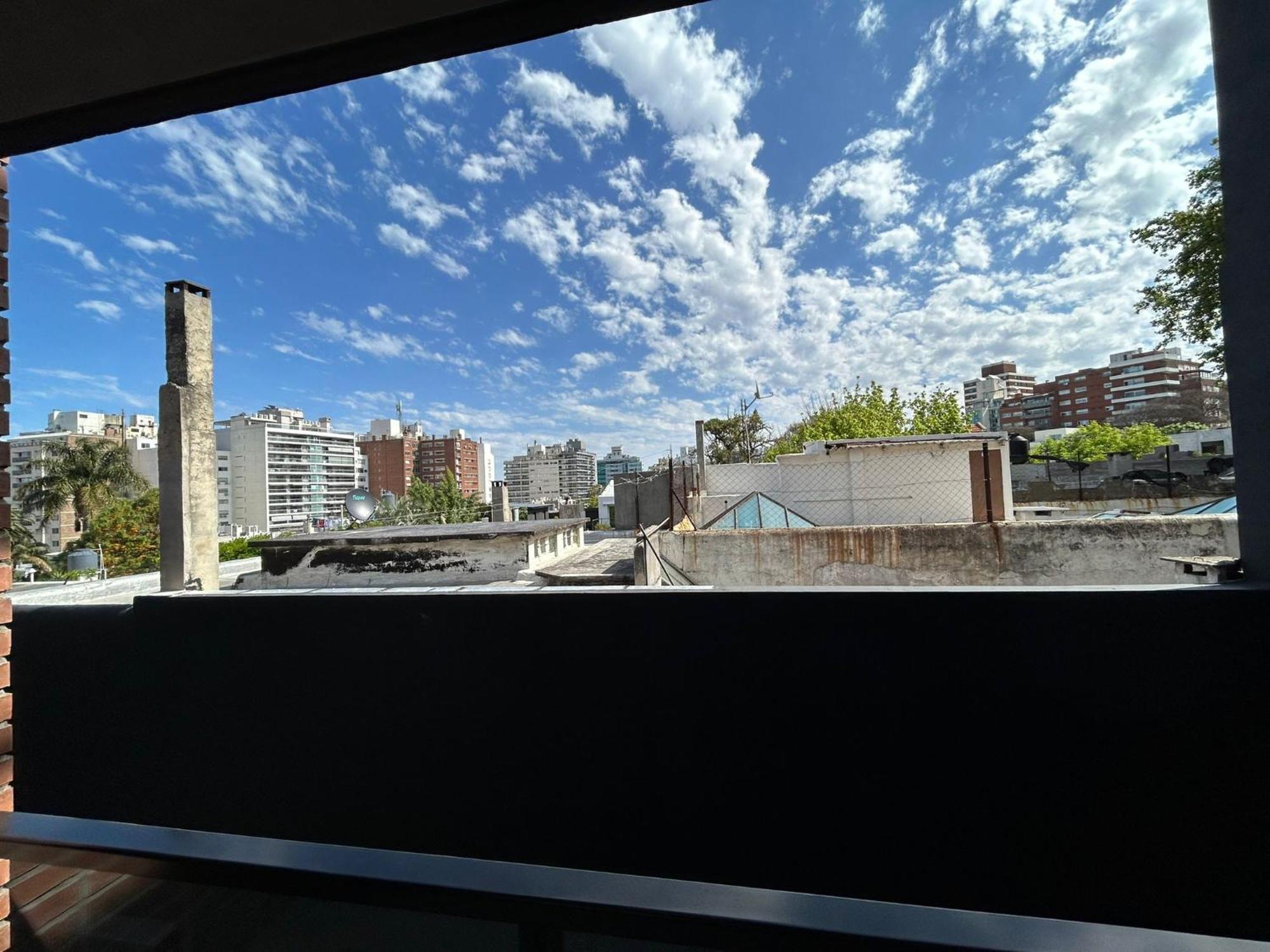 Apartamento Edificio M1 - Edificio Frente A Punta Carretas Shopping - Gym Laundry Parrillero Solarium Montevideo