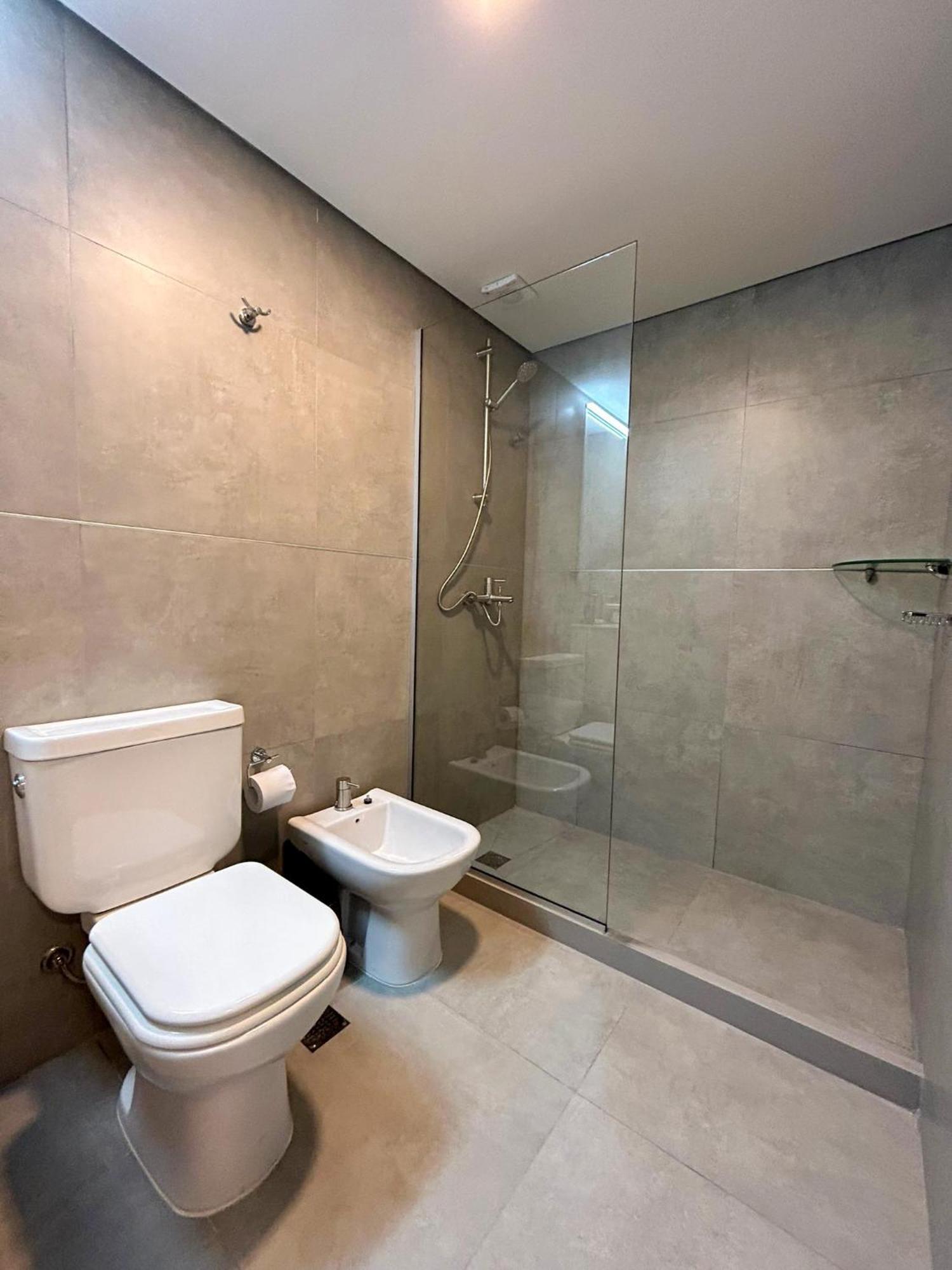 Edificio M1 - Edificio Frente A Punta Carretas Shopping - Gym Laundry Parrillero Solarium Apartamento Montevideo