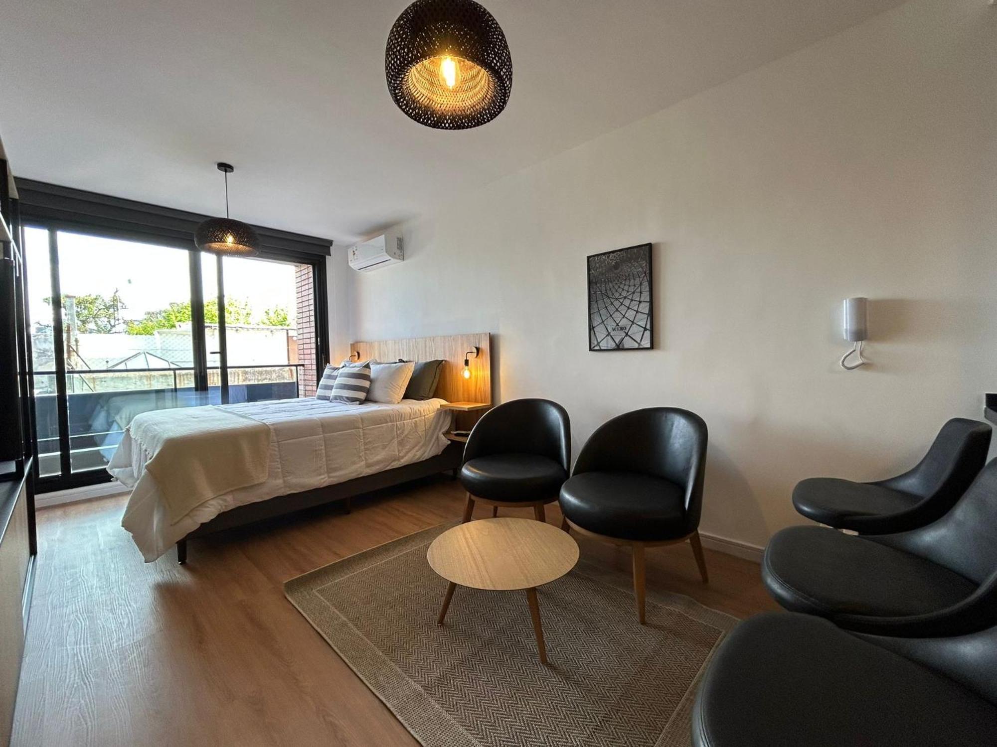 Apartamento Edificio M1 - Edificio Frente A Punta Carretas Shopping - Gym Laundry Parrillero Solarium