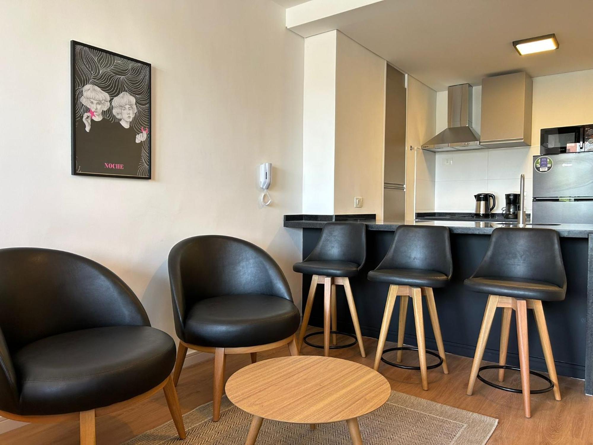 Edificio M1 - Edificio Frente A Punta Carretas Shopping - Gym Laundry Parrillero Solarium Apartamento Montevideo