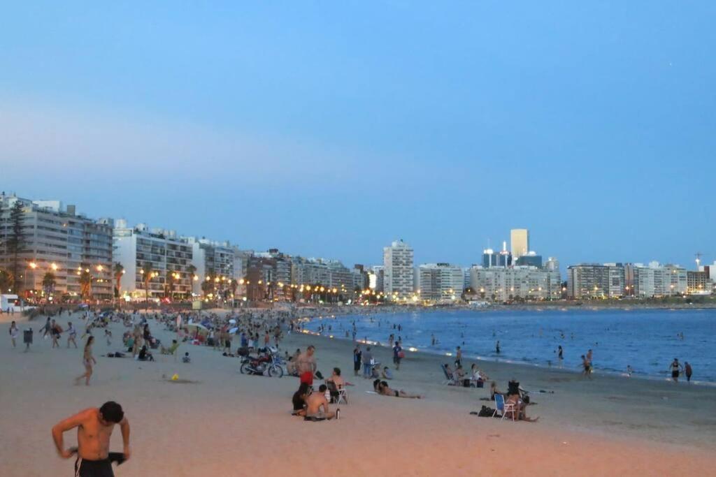 Moderno Apto En Piso 9 Con Vista A Playa Pocitos! Apartamento *