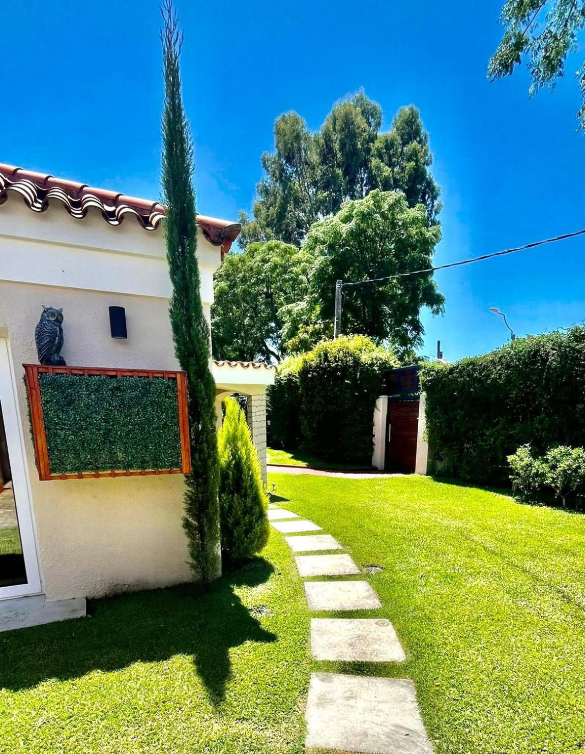 Casa De Lujo En Carrasco Sur, Espectacular! * Montevideo