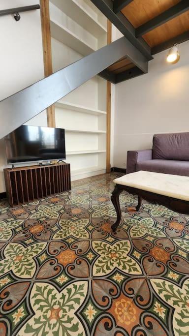 Loft Reciclado Estilo Antiguo A 100mts Del Mar 102 Apartamento Montevideu