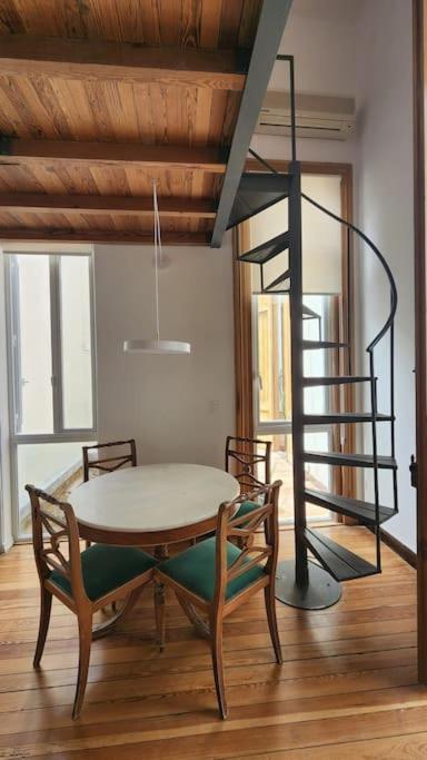 Loft Reciclado Estilo Antiguo A 100mts Del Mar 101 Apartamento *