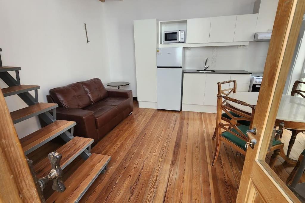 Loft Reciclado Estilo Antiguo A 100mts Del Mar 101 Apartamento Montevideo