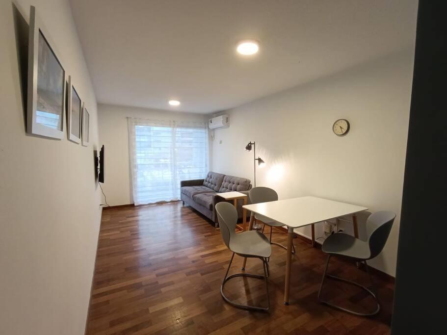 Apartamento Confortable Apto En Pocitos