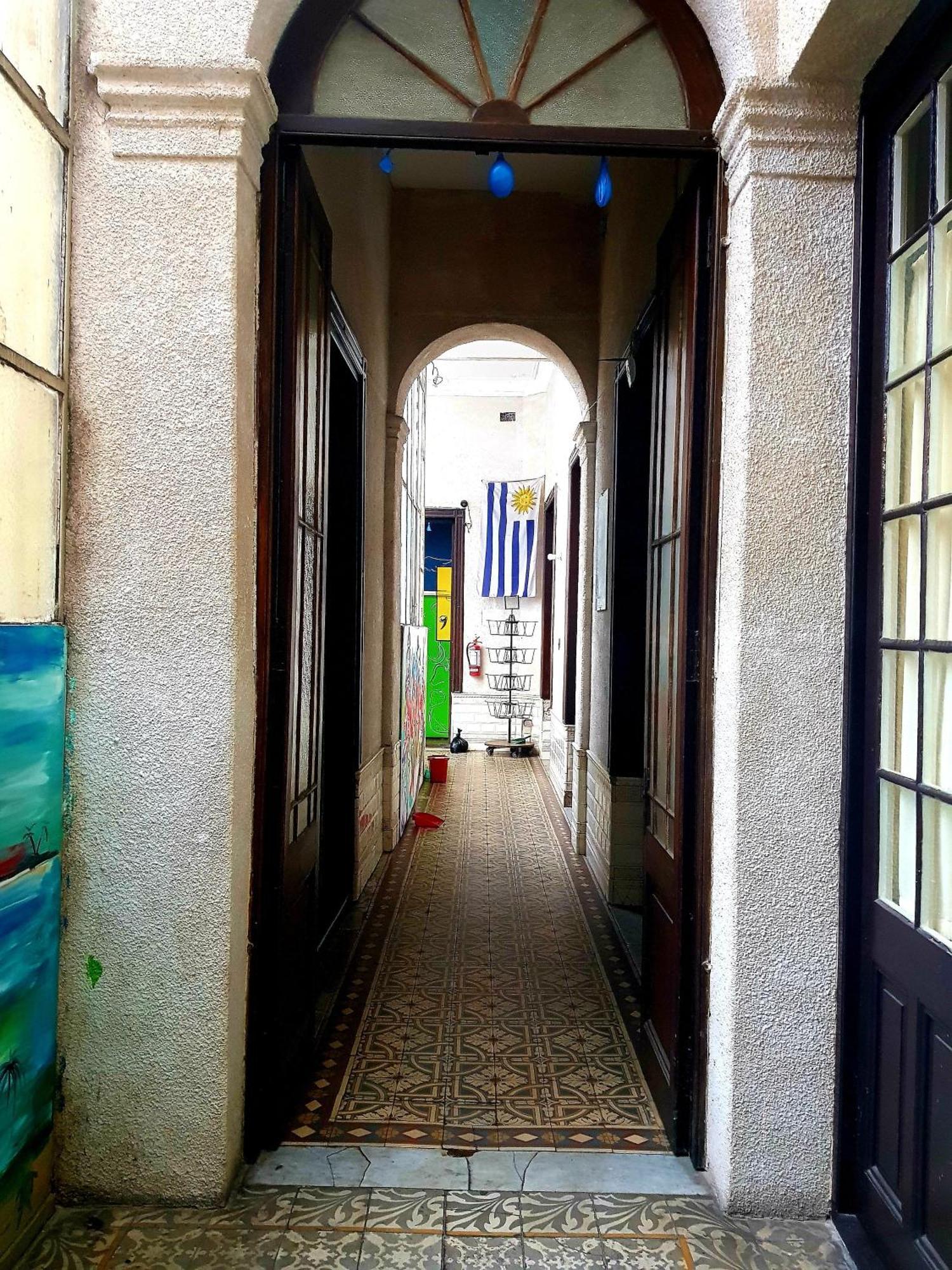 Hostal Port Montevideo