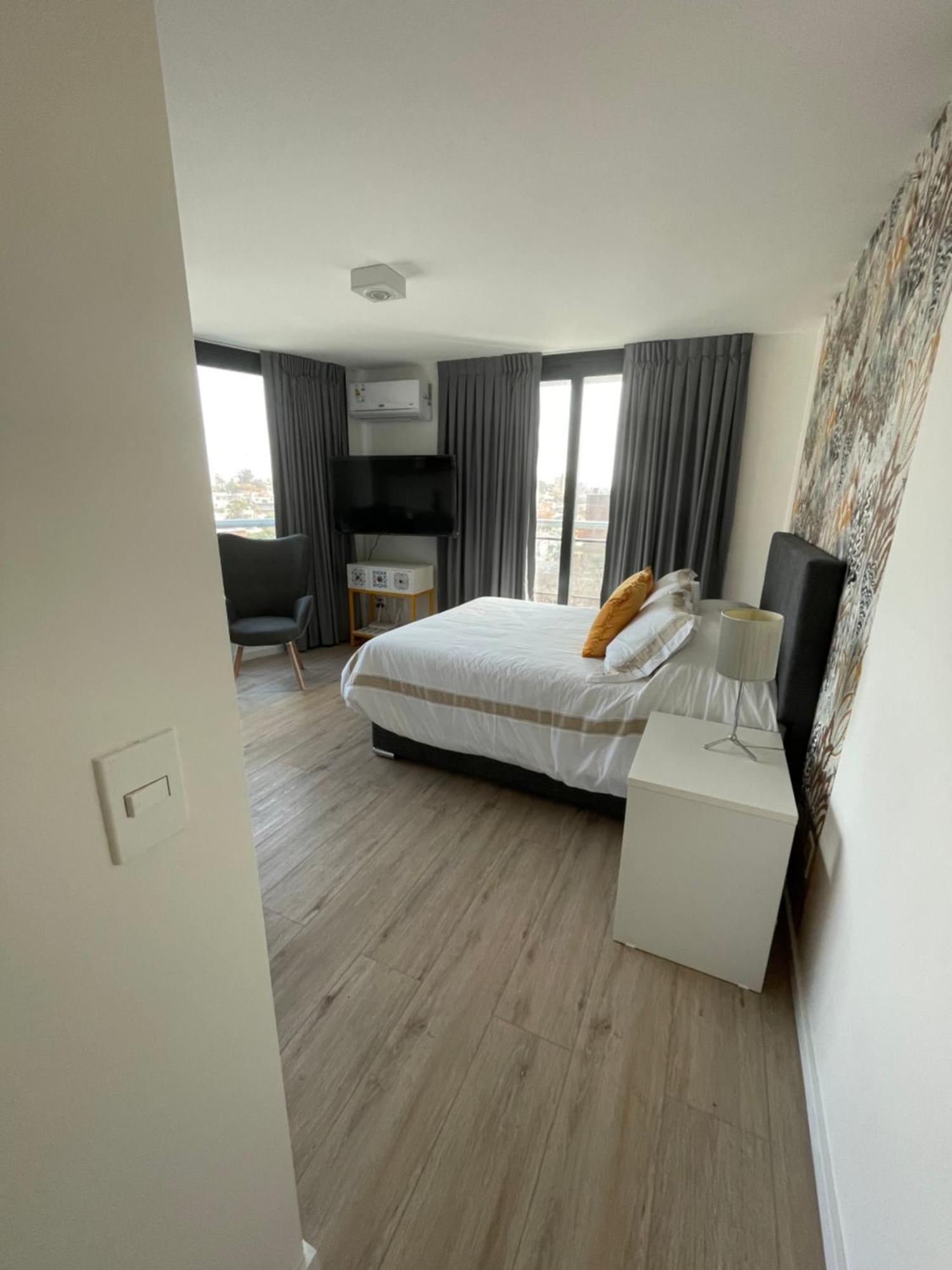 Apartamento Buceo 906 *