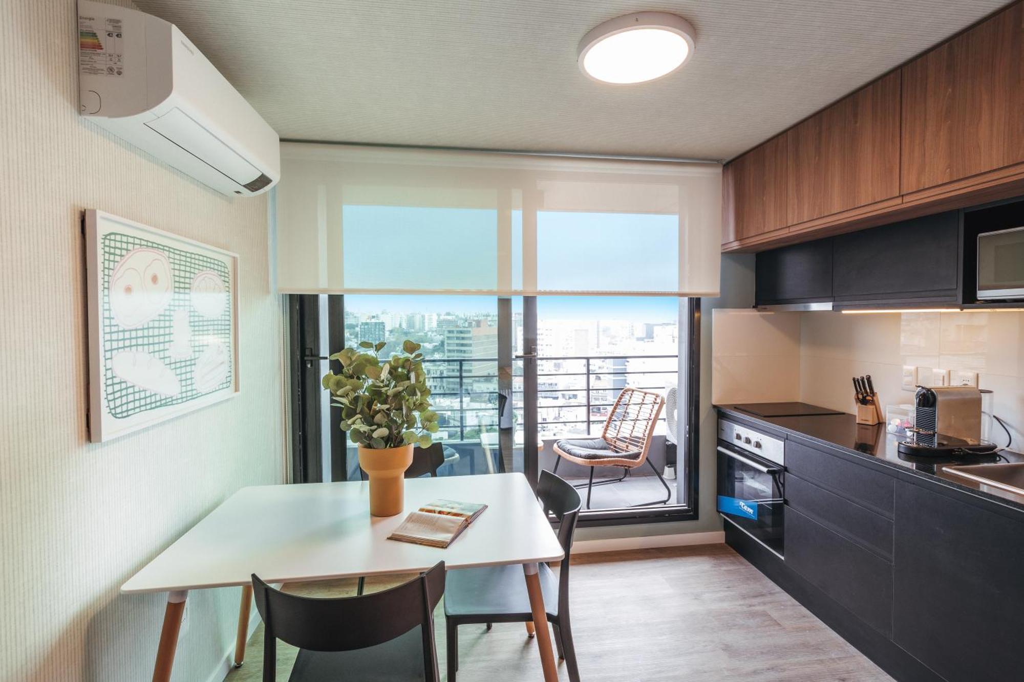 Moderno En Punta Carretas Vistas Amplias Apartamento Montevideo