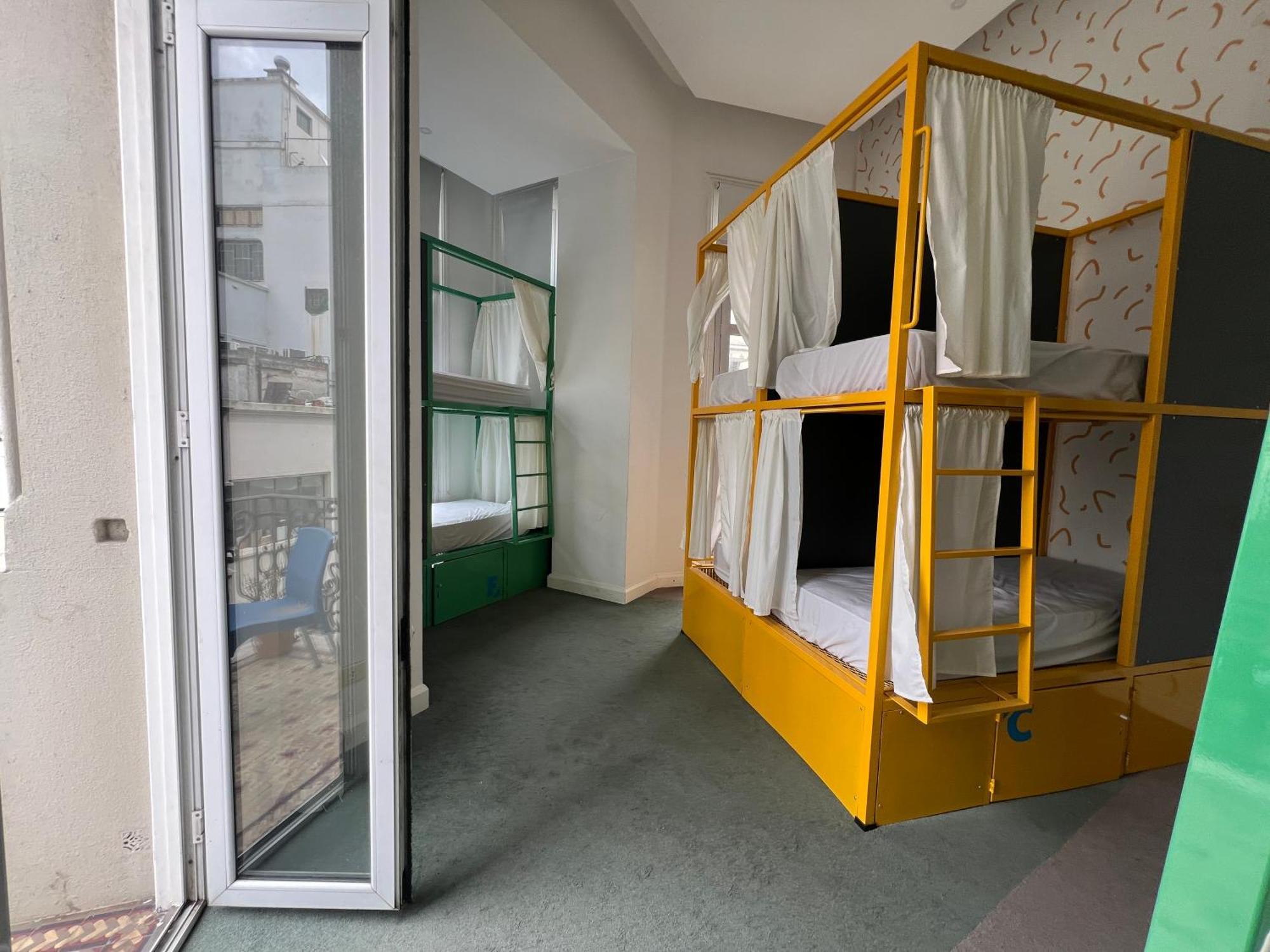 El Viajero Downtown Hostel&suites Hotel