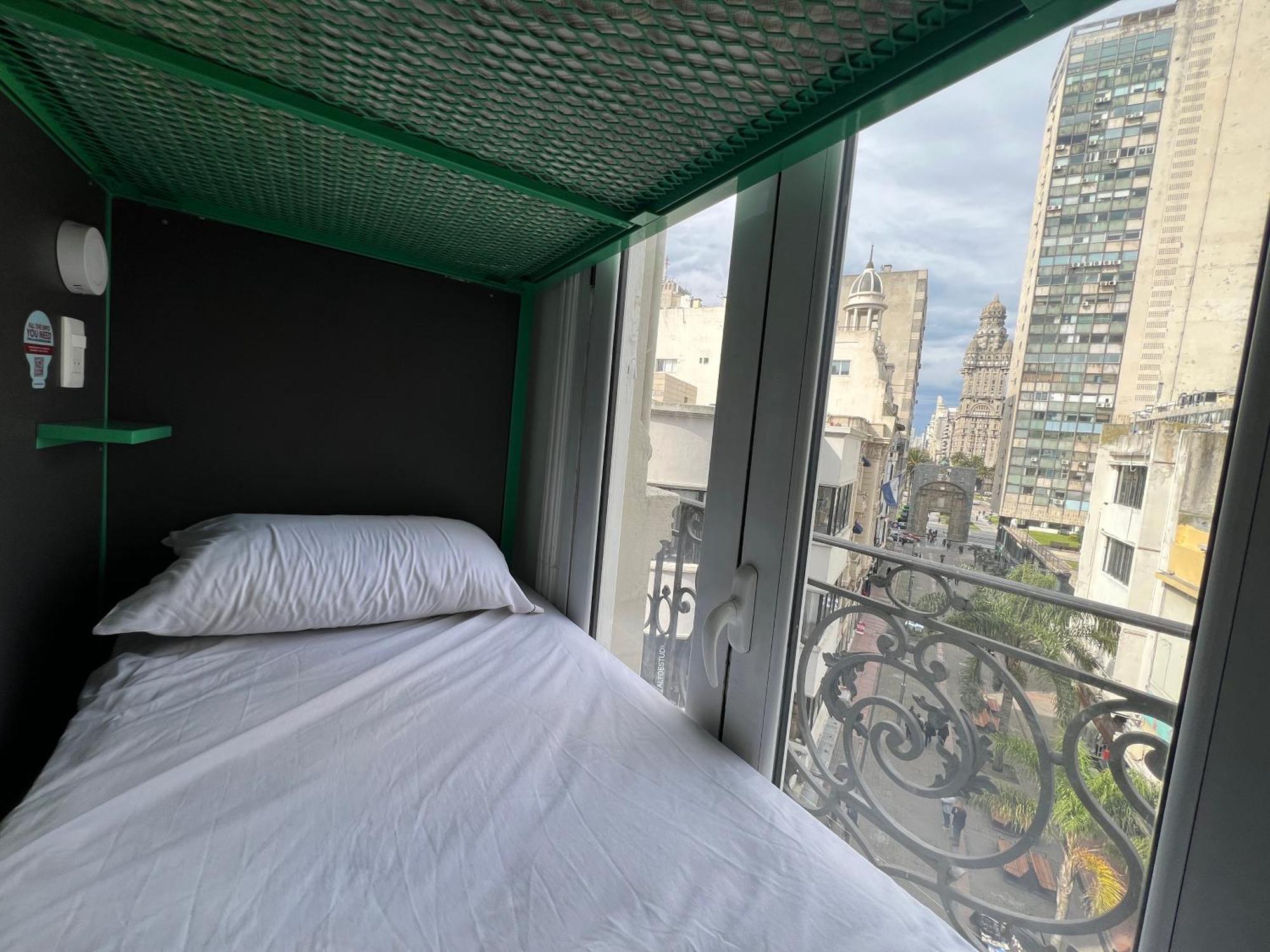 Hotel El Viajero Downtown Hostel&suites
