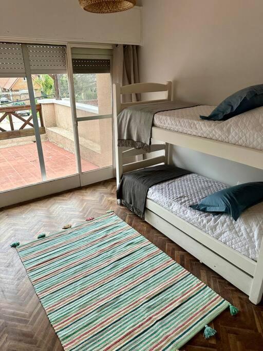 Casa Figari, Carrasco, Divina Zona Cerca De La Rambla Сasa de vacaciones *