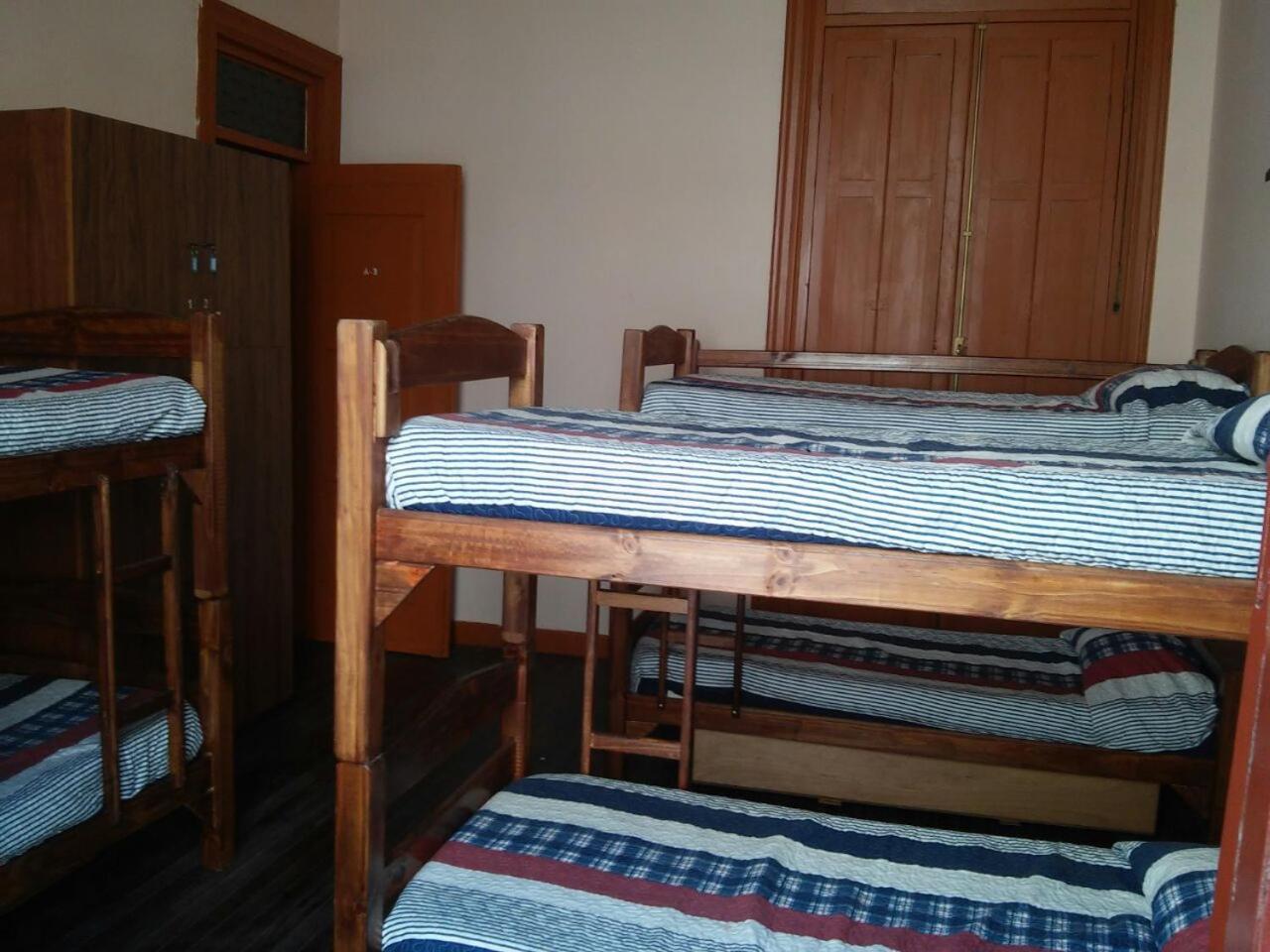 La Nueva Hostal *