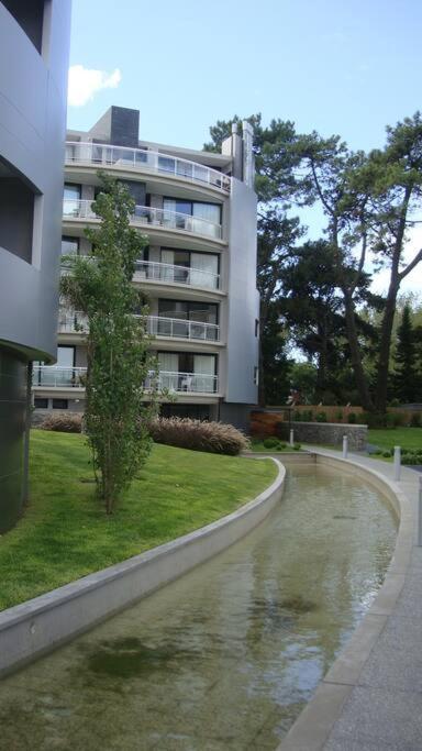 Loop 1d, 80 M2, Parrillero Y Deck En Carrasco Montevideo