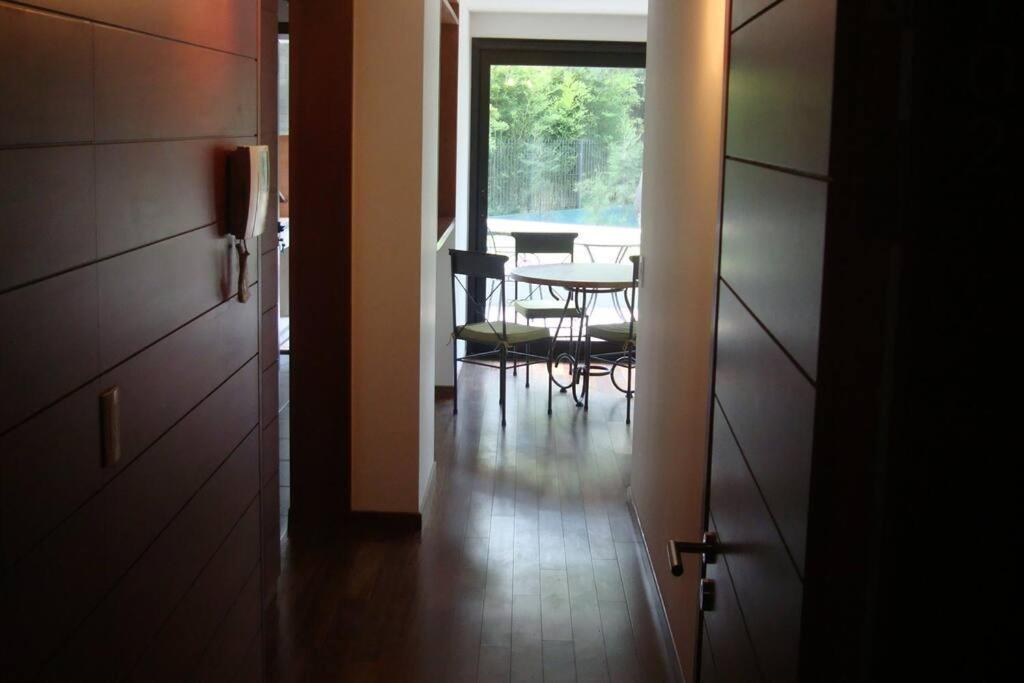 Apartamento Loop 1d, 80 M2, Parrillero Y Deck En Carrasco