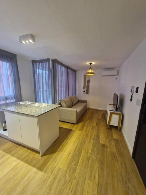 Apartamento Centrico, Nuevo, Parking Con Reserva Previa