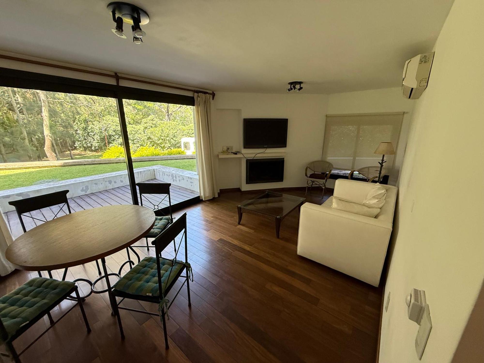 Apartamento Loop 1d, 80 M2, Parrillero Y Deck En Carrasco Montevideo