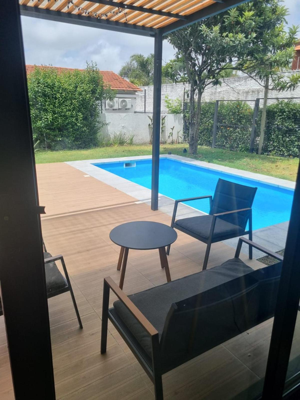 Modern In Carrasco