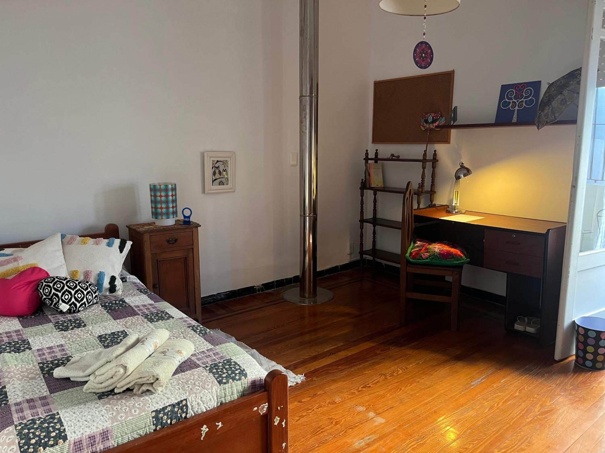 Single En Casa Art Deco En Barrio Sur * Montevideo