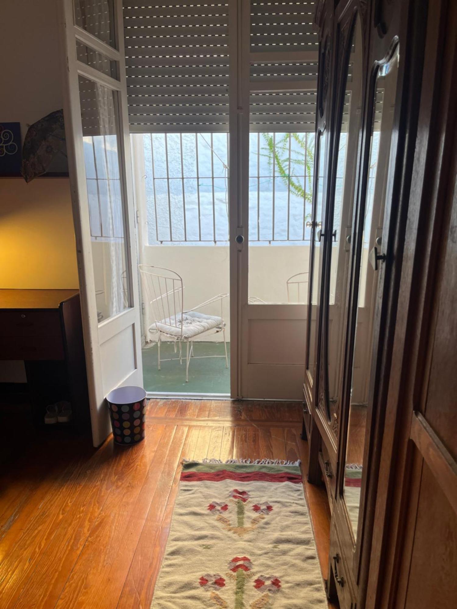 Single En Casa Art Deco En Barrio Sur * Montevideo