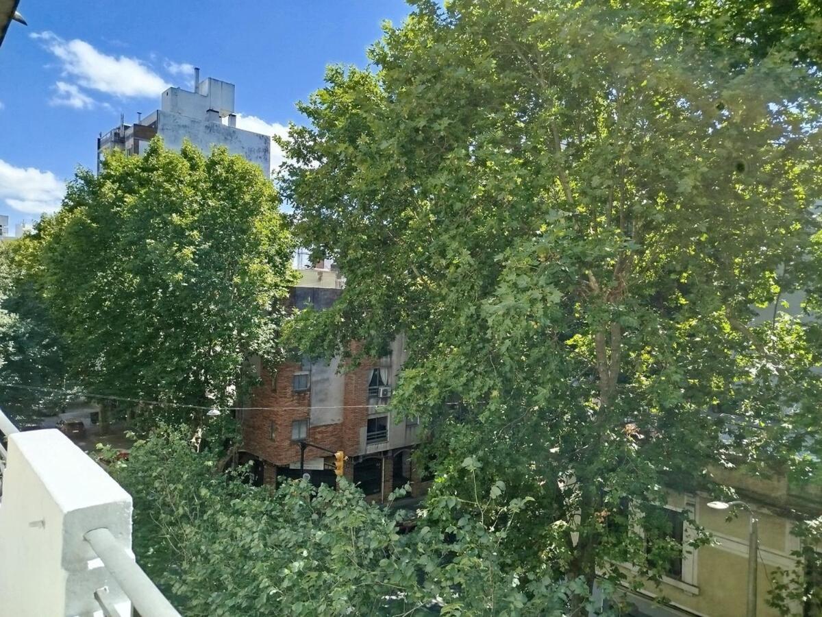 Comodo En Excelente Ubicacion Apartamento Montevideo