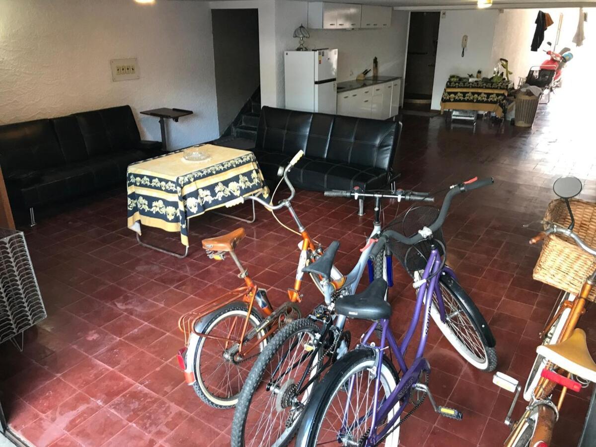 Drive In House Location Carrasco 4 Beds * Montevideo