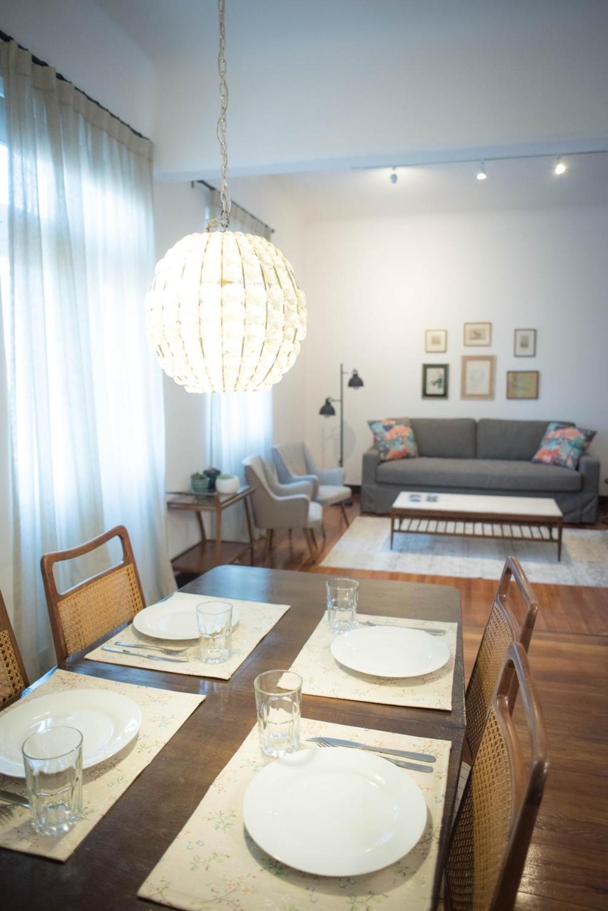 Apartamento De Un En El Palacio Salvo Montevideo