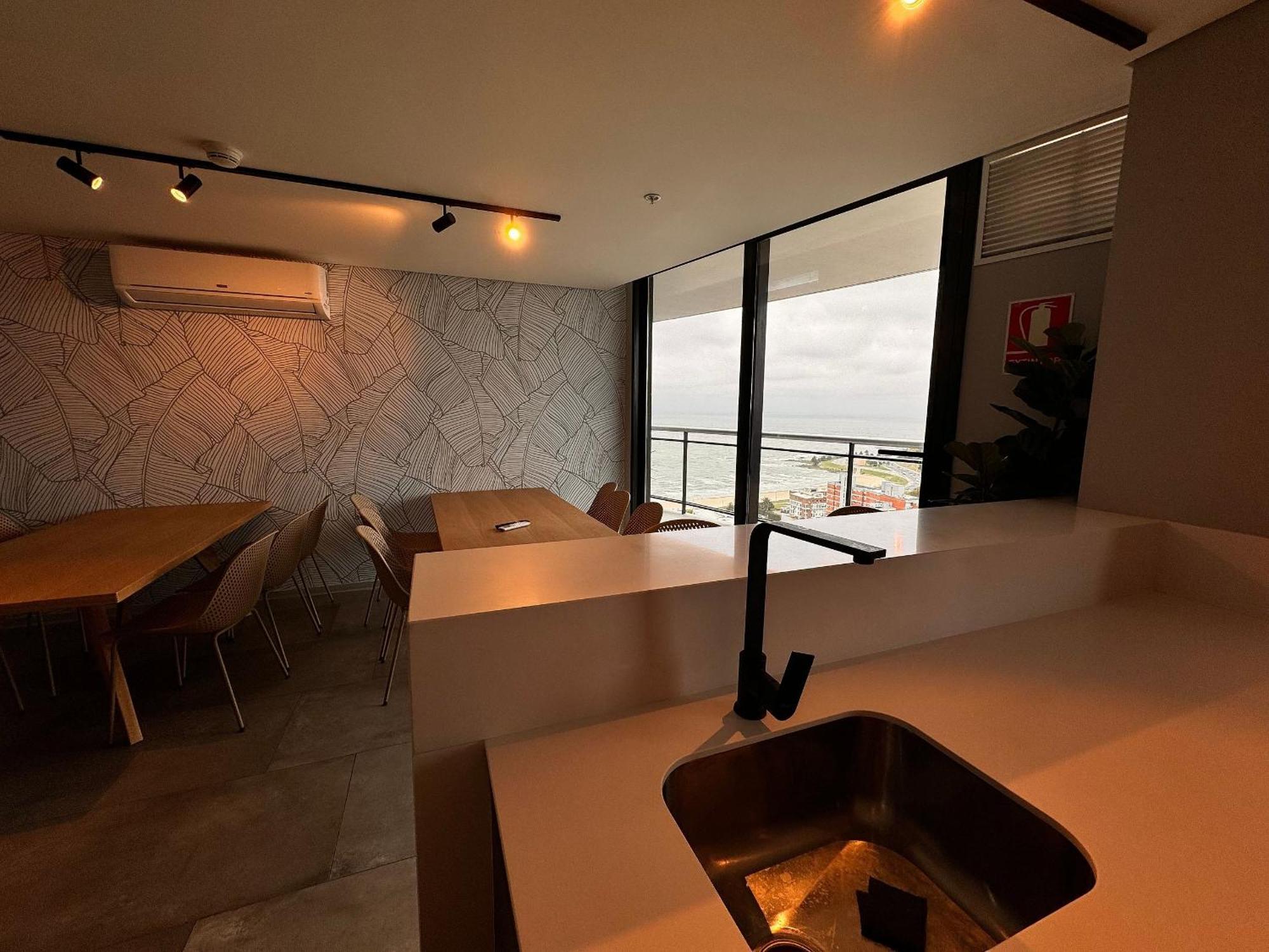 Apartment De Luxo Com Vista O Mar Em Buceo Montevideo