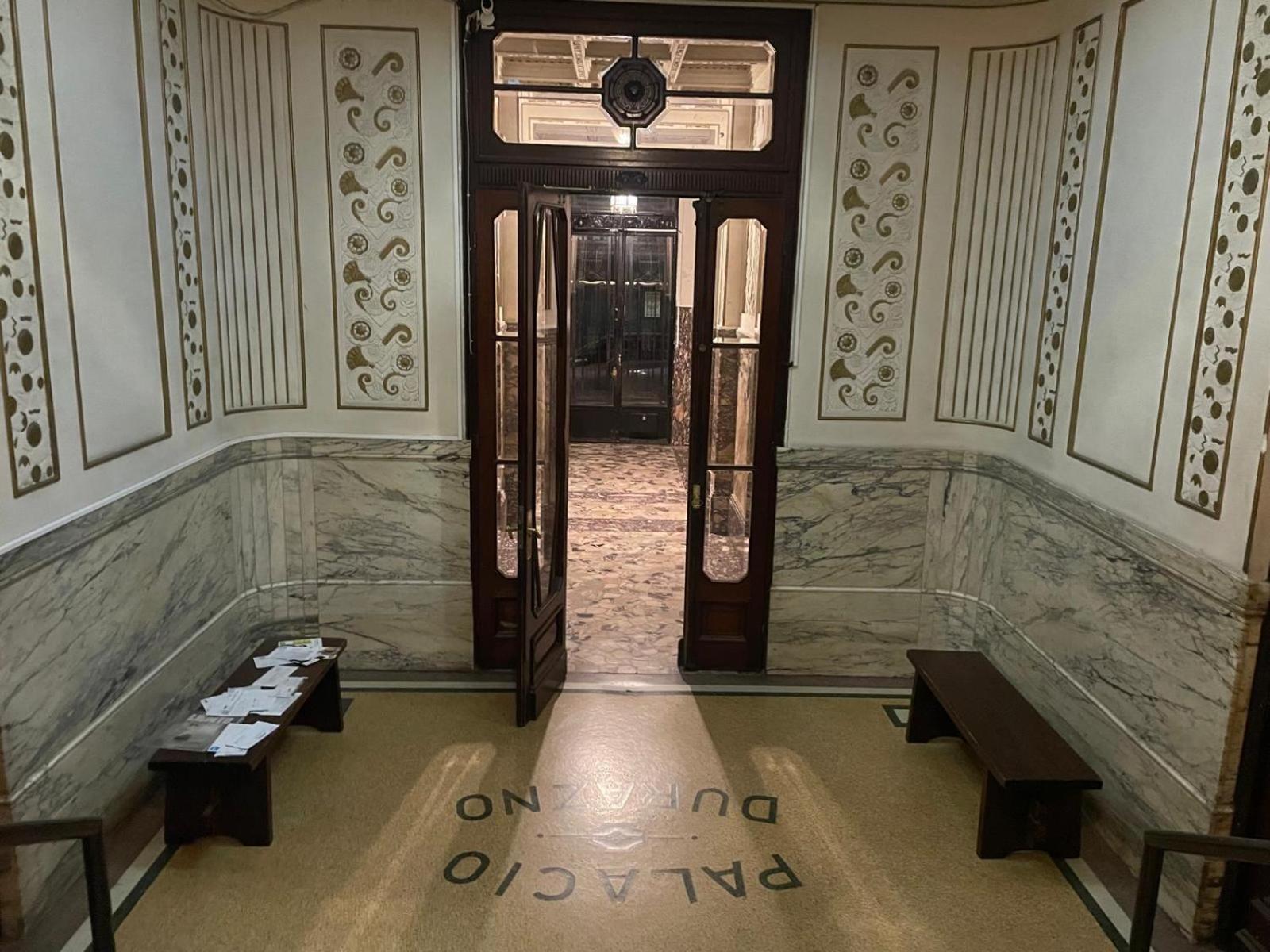 Excepcional Art Deco De 3 Apartamento
