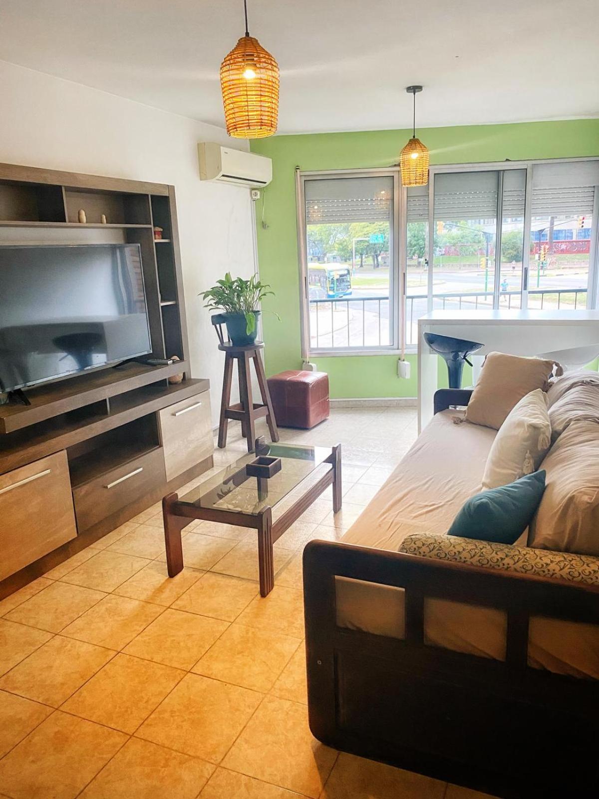 Apartamento Con Garaje