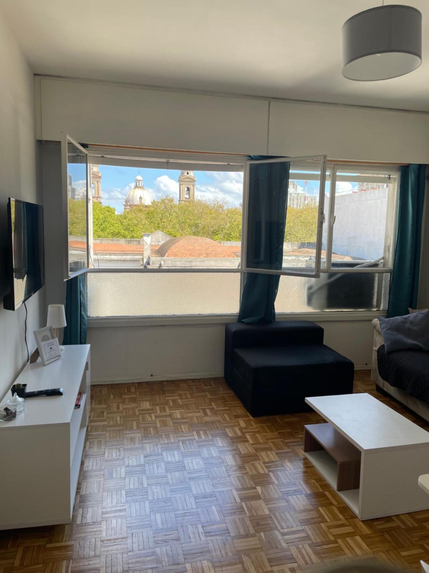 Hermoso En Puerta De La Ciudad Vieja Apartamento