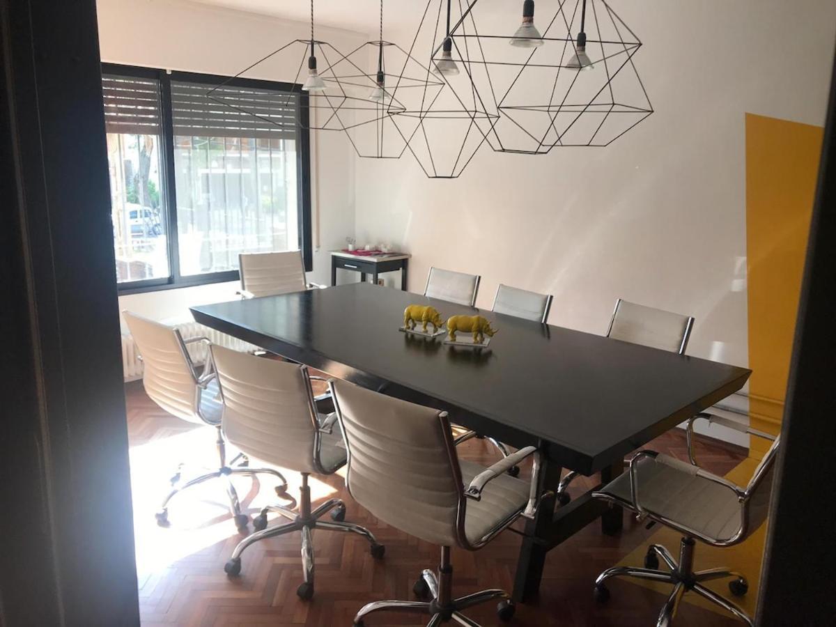 Espectacular Casa De 4 Y 5 Banos 12 Personas, En La Mejor Zona De Montevideo