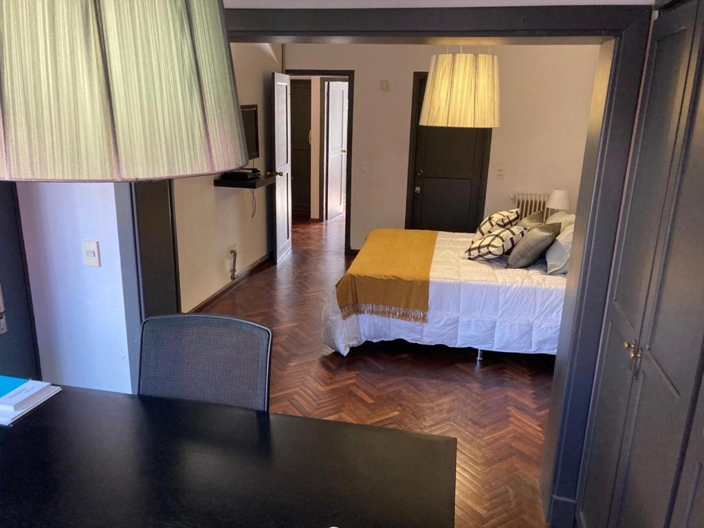 Espectacular Casa De 4 Y 5 Banos 12 Personas, En La Mejor Zona De * Montevideo