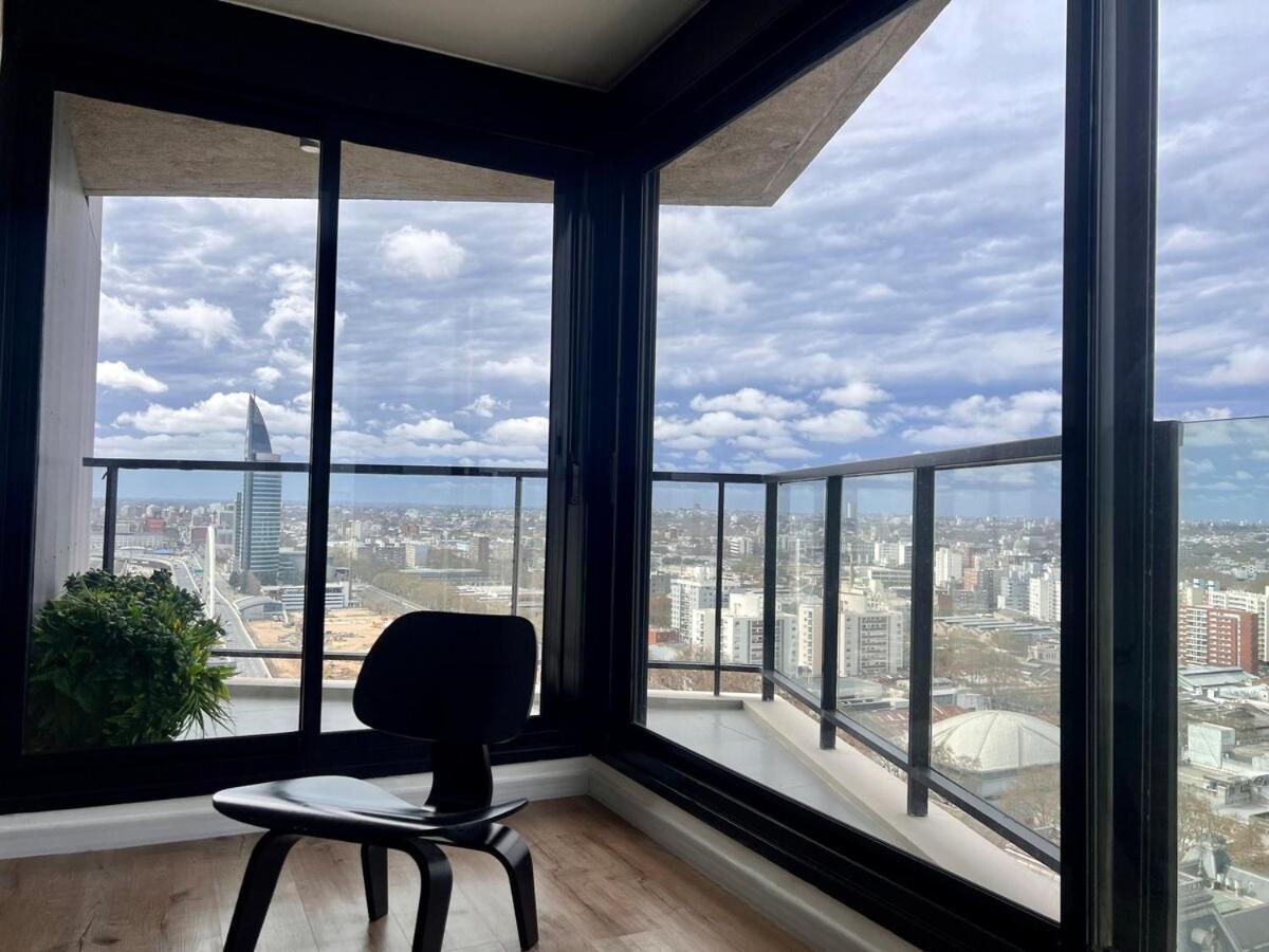 Exclusive 25th Floor And Harbor View - Pet Friendly * Montevideo
