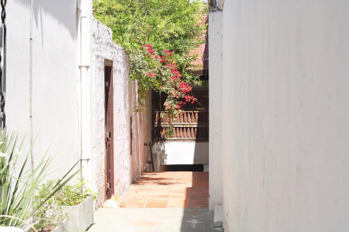 Apartamento Con Encanto Y Patio Privado, Cerca De Playa Pocitos Montevideo
