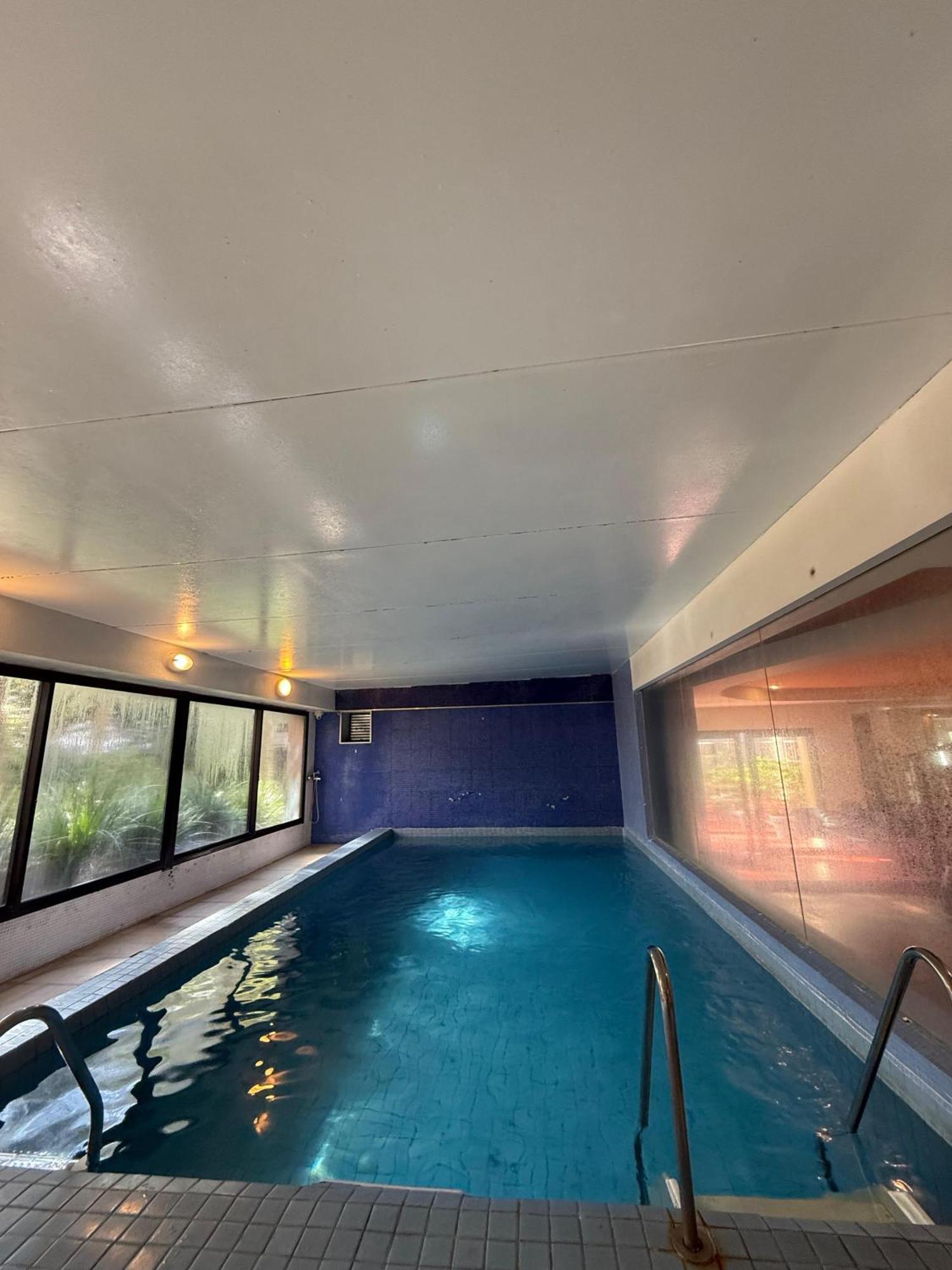 Moderno Apto En Pocitos Con Piscina Apartamento Montevideu