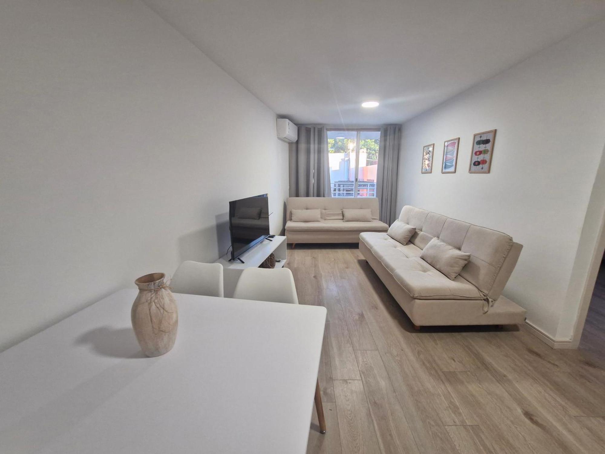 Funcional, Centrico Y Elegante Apartamento