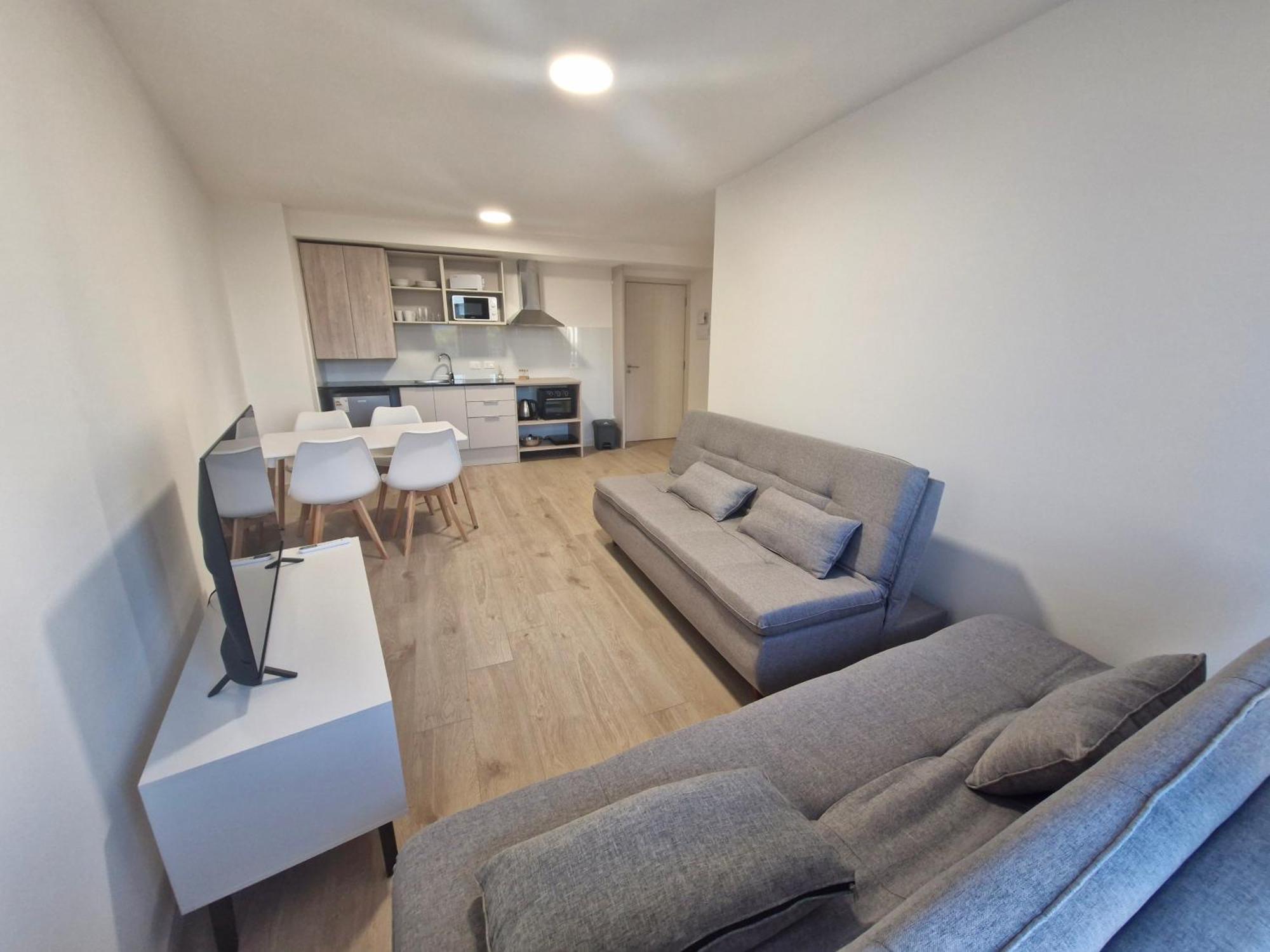 Funcional, Centrico Y Elegante Apartamento *