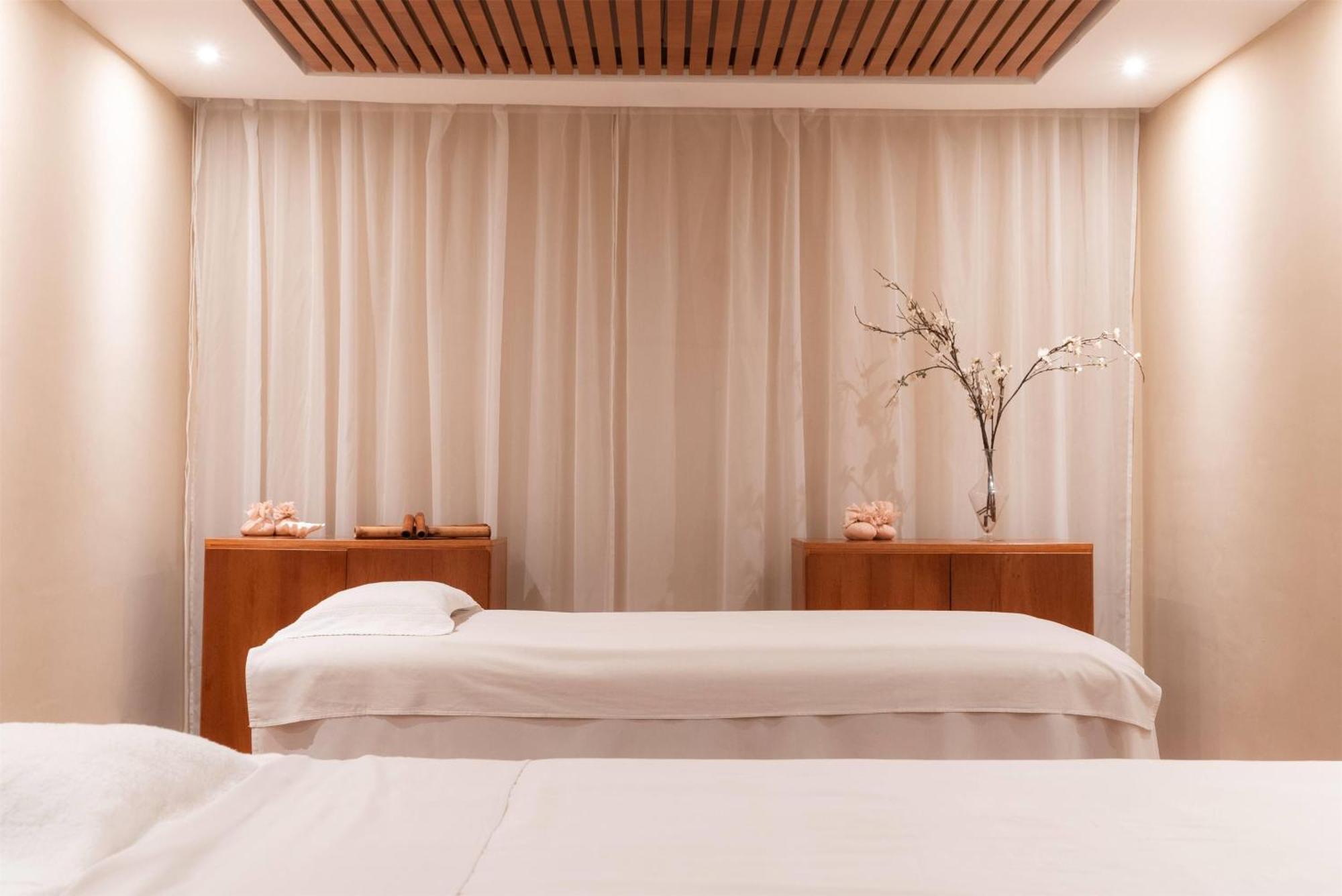 Dazzler By Wyndham Hotel 4*