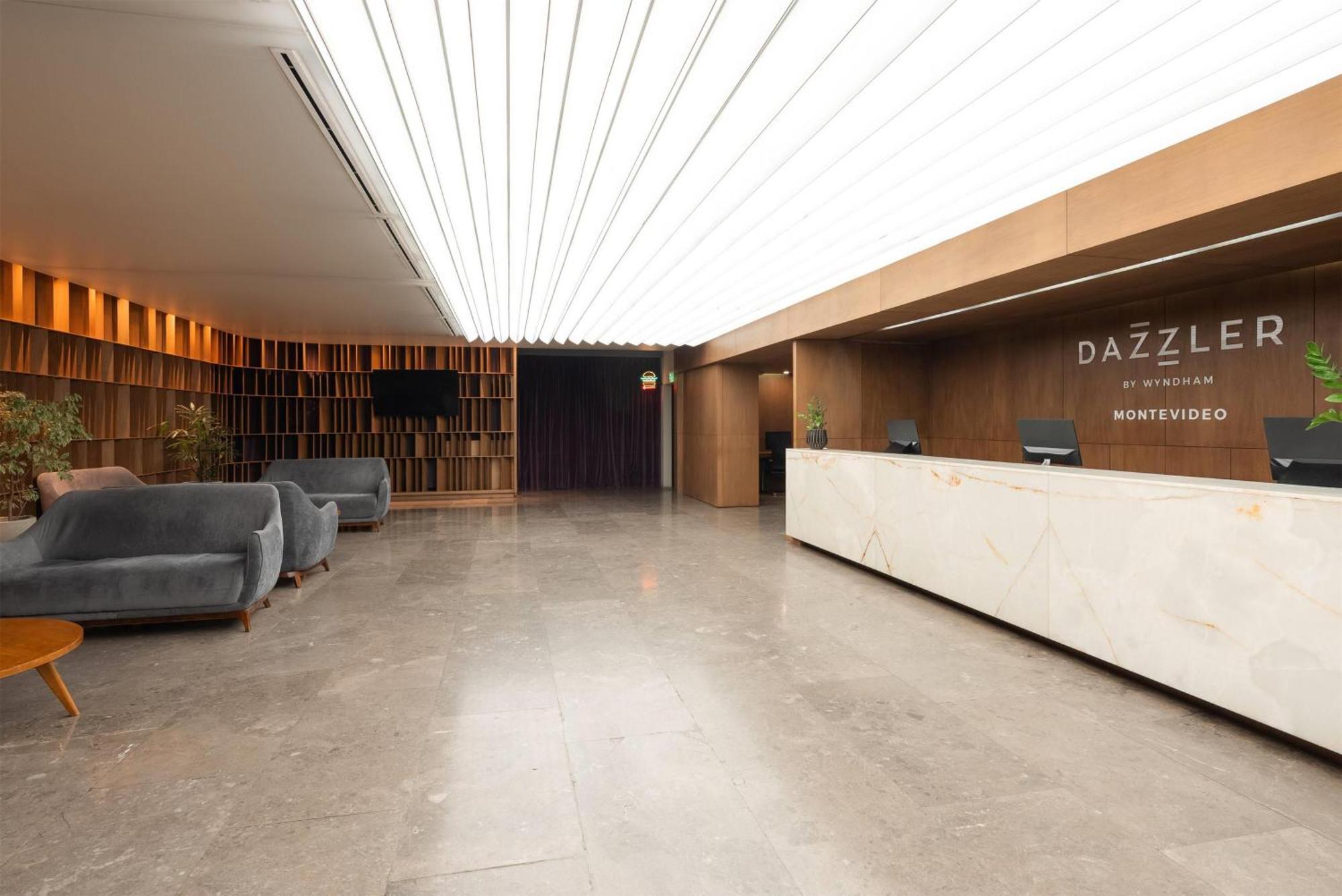 Hotel Dazzler By Wyndham