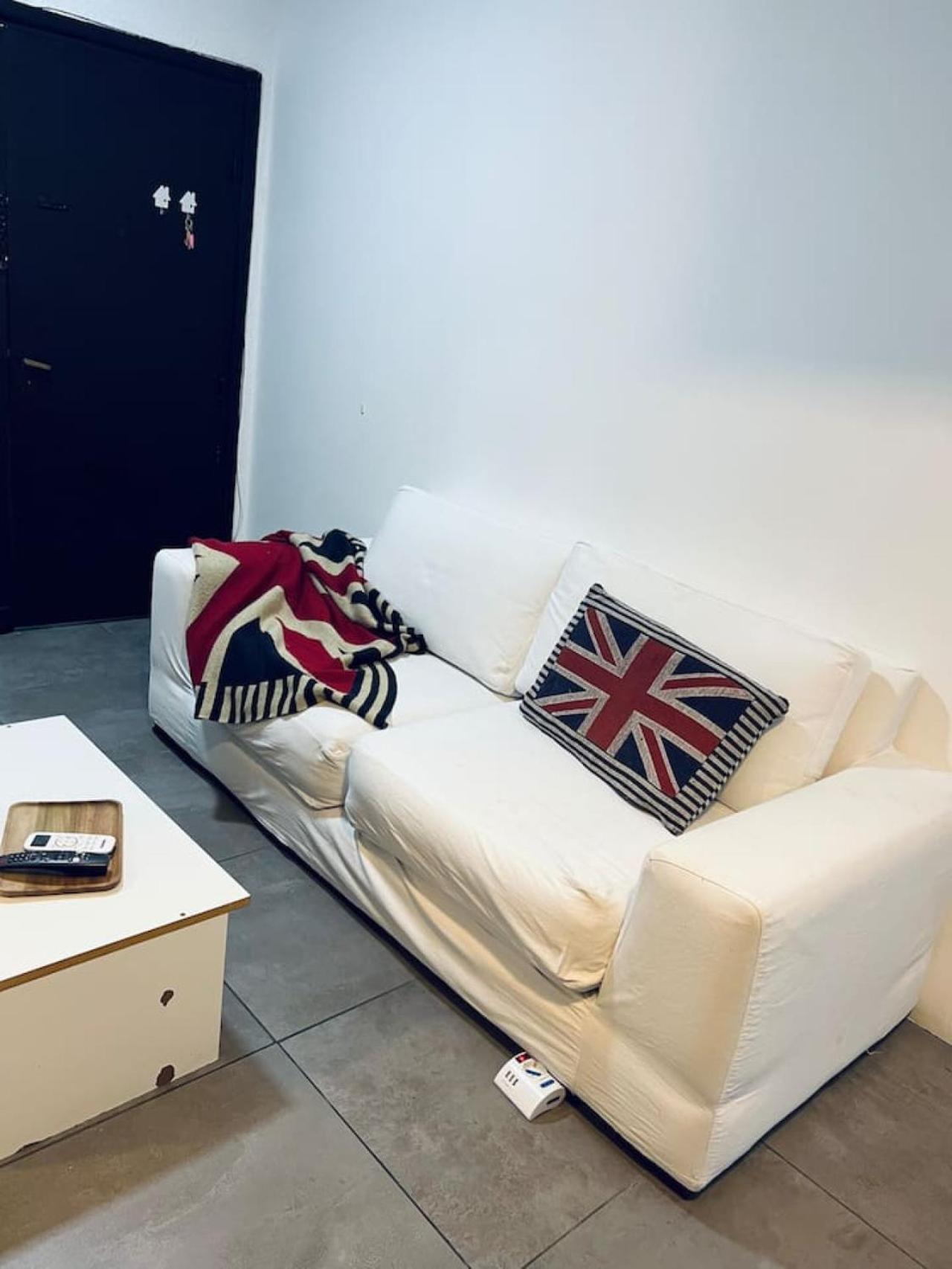 Renovated With Private Terrace Next To Parque Rodo Montevideo