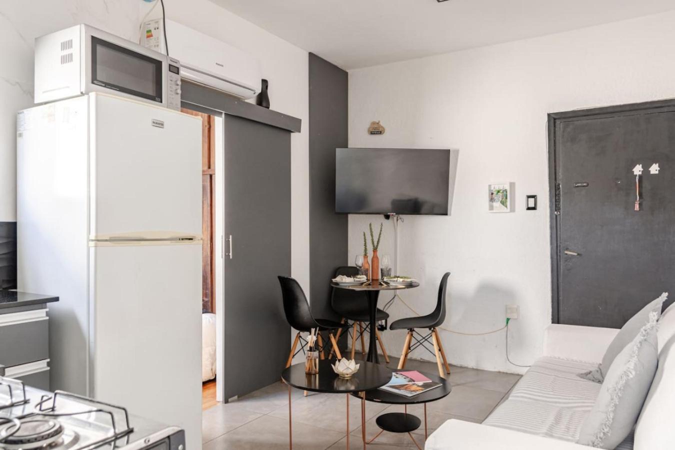 Apartment Renovated With Private Terrace Next To Parque Rodo
