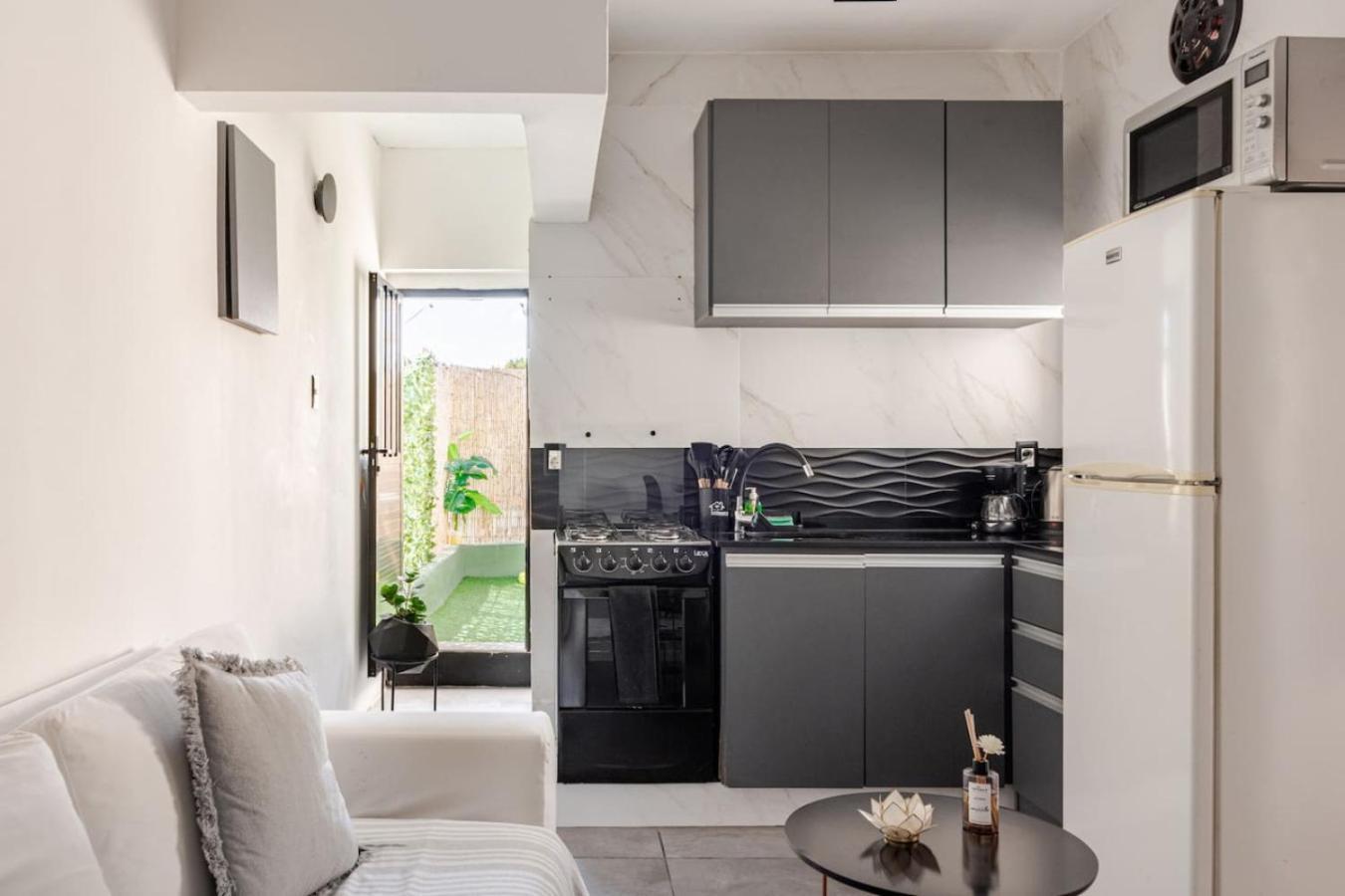 Renovated With Private Terrace Next To Parque Rodo Montevideo