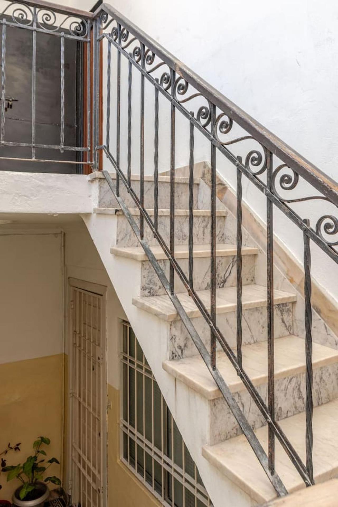 Apartment Renovated With Private Terrace Next To Parque Rodo