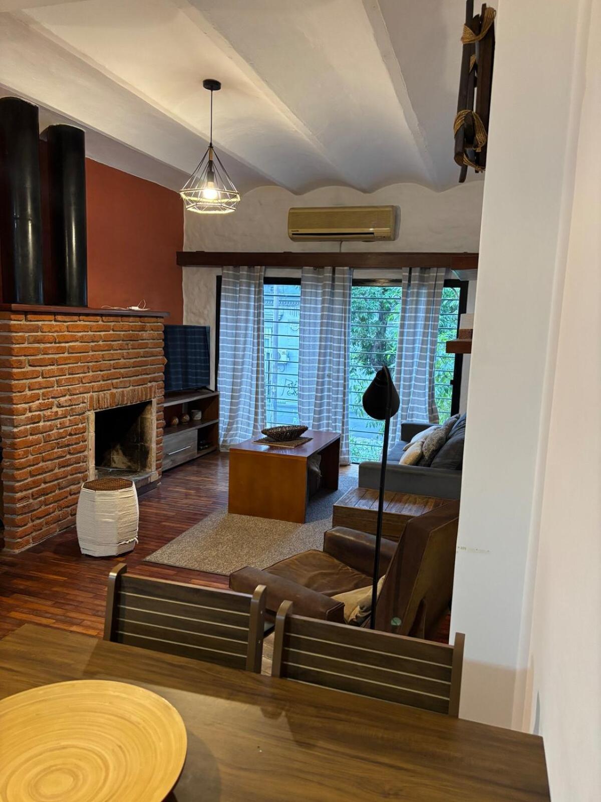 Duplex Moderno, Luminoso Y Centrico En Mvd 3 2 Banos *