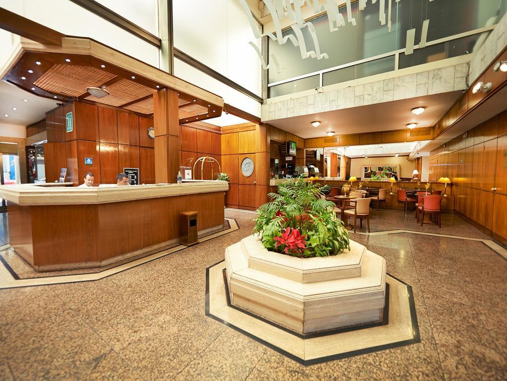 Balmoral Plaza Hotel 4*