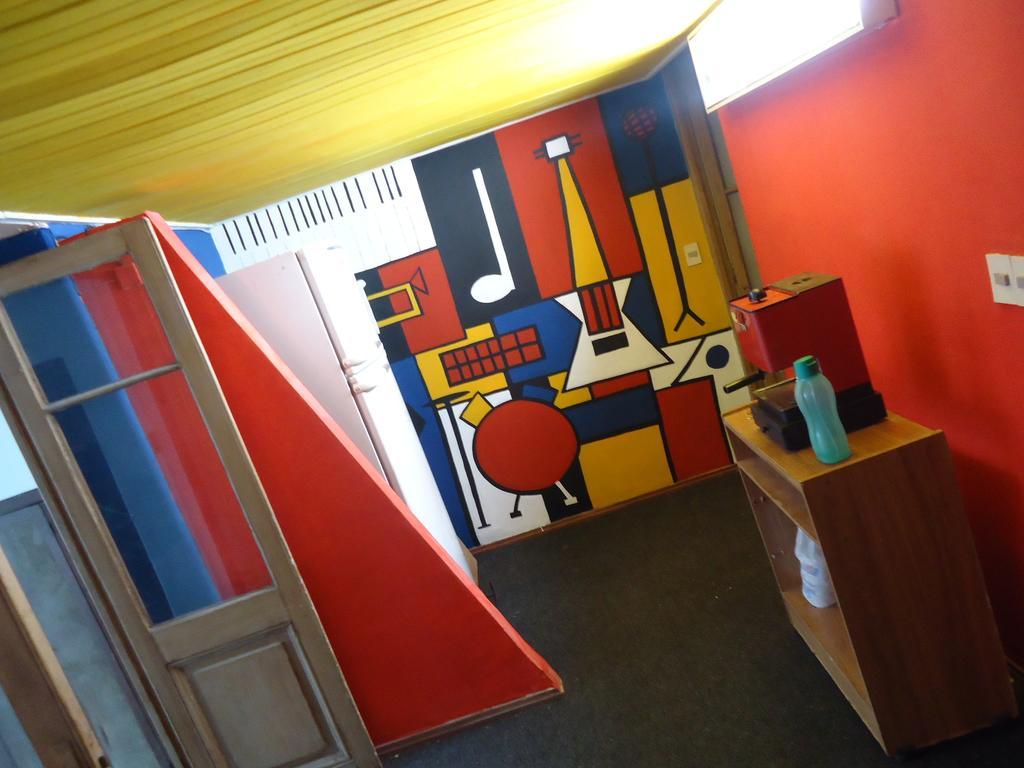 Tazu Hostel (Adults Only) *