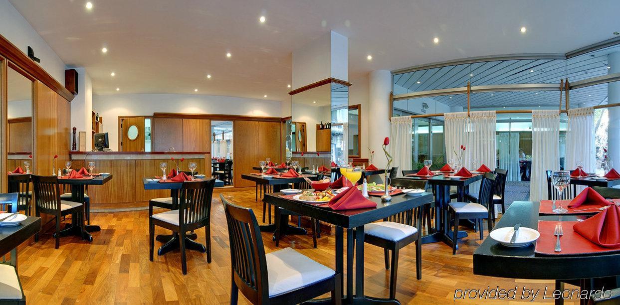 Balmoral Plaza 4*